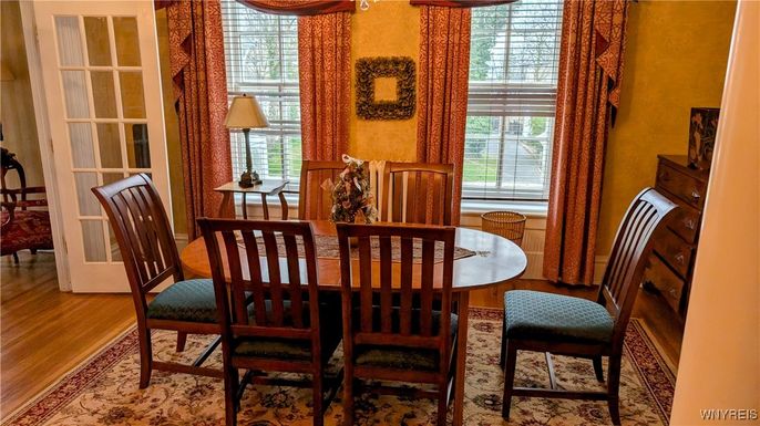 Dining room, Interior, Wood Texture Flooring