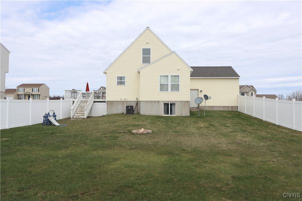 Backyard, Exterior, Playground