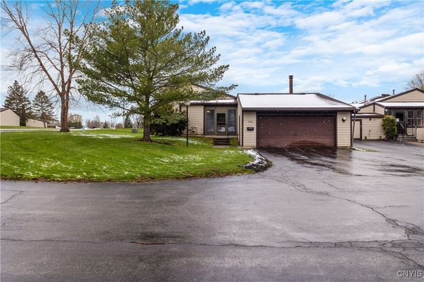 Backyard, Detached Garage, Exterior