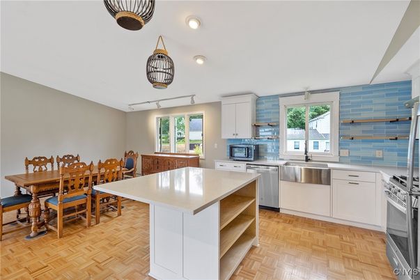 Dining room, Interior, Kitchen, Stainless Steel Appliances, Wood Texture Flooring