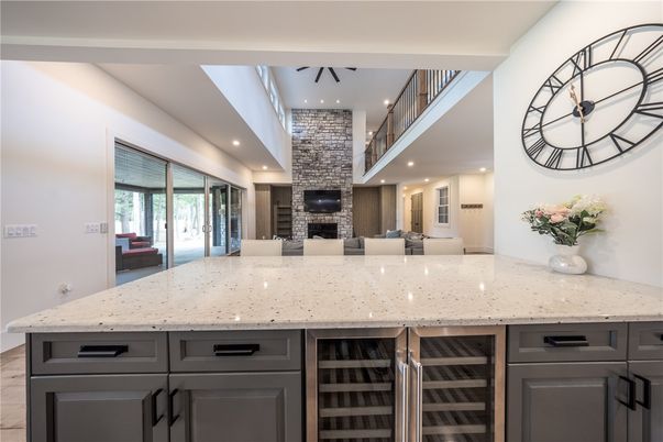 Fireplace, Interior, Kitchen, Recessed Lighting
