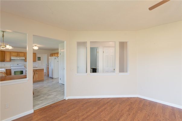 Chandelier, Empty room, Interior, Kitchen, Wood Texture Flooring