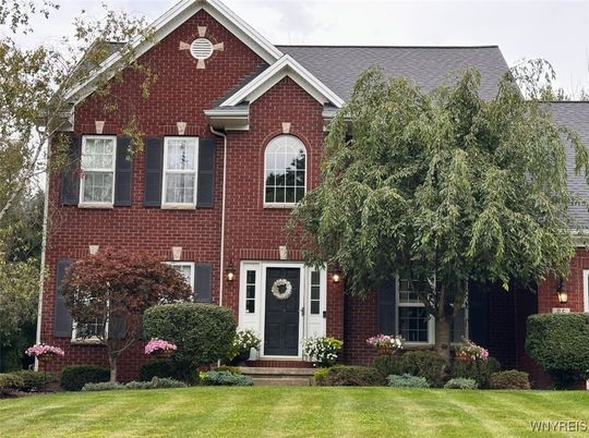 Exterior, Facade, Brick Facade, Brick Traditional