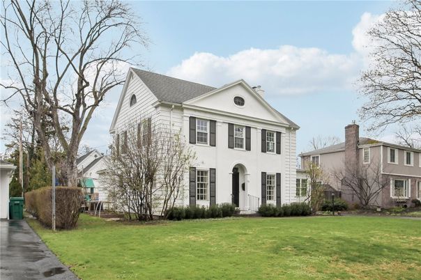 Backyard, Exterior, Facade, Georgian
