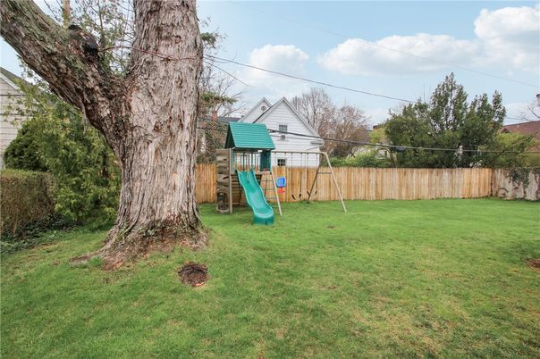 Backyard, Exterior, Playground