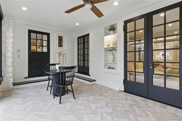 Interior, Recessed Lighting