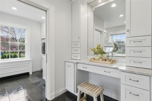 Interior, Recessed Lighting, Washer