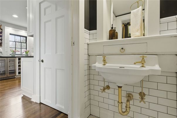 Bathroom, Interior, Recessed Lighting, Wood Texture Flooring