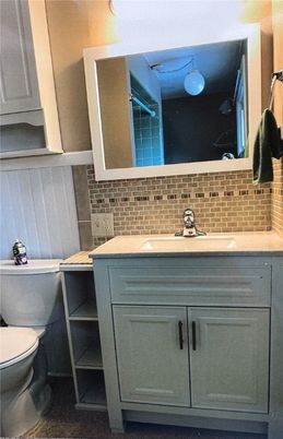 Bathroom, Interior