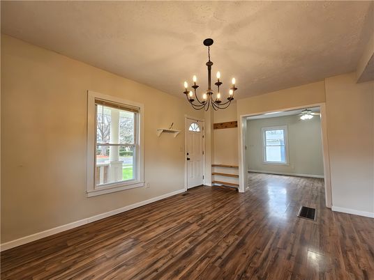 Chandelier, Empty room, Interior, Wood Texture Flooring