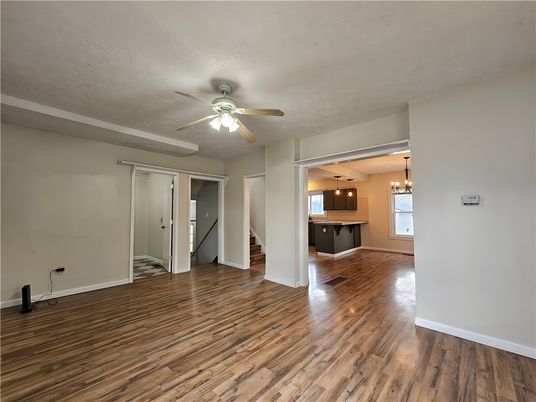 Empty room, Interior, Pendant Lights, Wood Texture Flooring