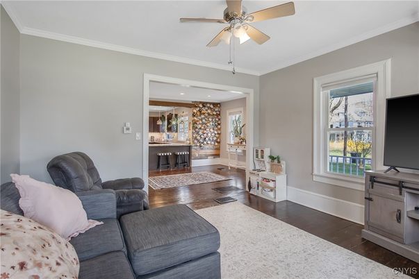 Interior, Living room, Recessed Lighting, Wood Texture Flooring