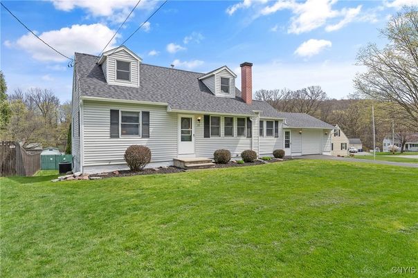 Attached, Backyard, Exterior, Facade, Cape Cod