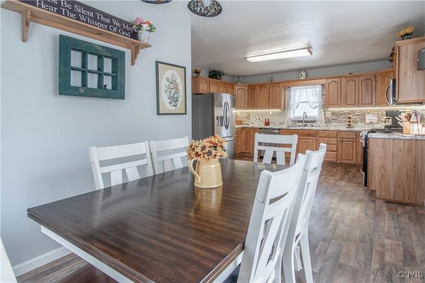 Dining room, Interior, Kitchen, Stainless Steel Appliances, Wood Texture Flooring