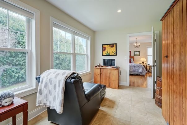 Chandelier, Interior, Living room, Recessed Lighting, Wood Texture Flooring