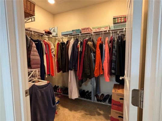 Interior, Recessed Lighting, Walk-in Closets