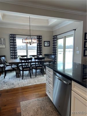 Chandelier, Dining room, Interior, Kitchen, Pendant Lights, Wood Texture Flooring