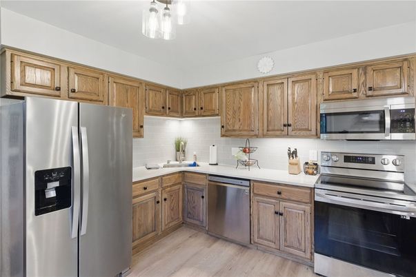 Interior, Kitchen, Stainless Steel Appliances, Wood Texture Flooring