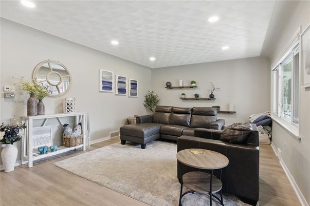 Interior, Living room, Recessed Lighting, Wood Texture Flooring