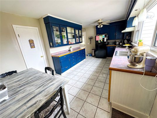 Interior, Kitchen