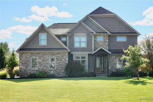 Exterior, Facade, Brick Traditional