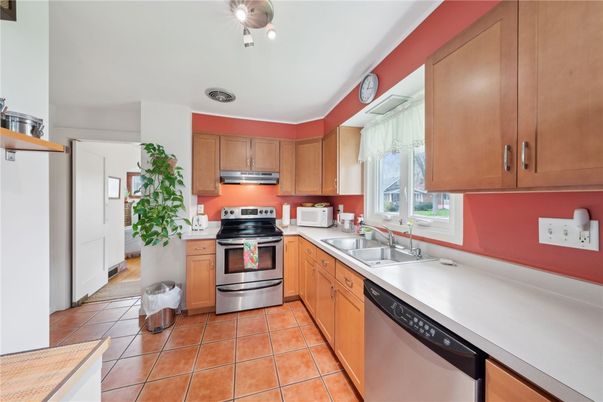 Interior, Kitchen, Stainless Steel Appliances