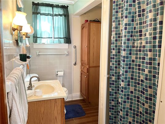 Bathroom, Interior, Wood Texture Flooring