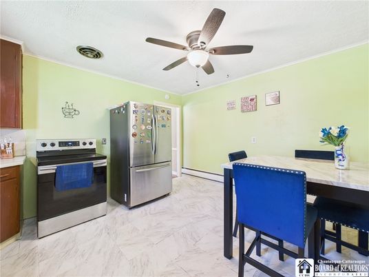 Dining room, Interior, Kitchen, Marble, Stainless Steel Appliances