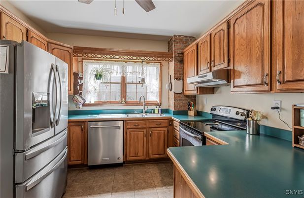 Interior, Kitchen, Stainless Steel Appliances