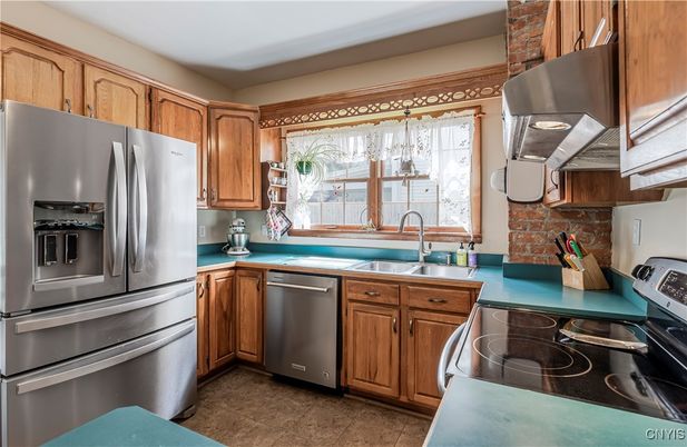 Interior, Kitchen, Stainless Steel Appliances