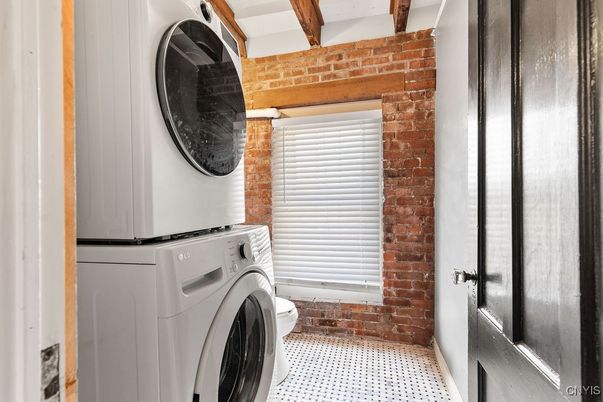 Interior, Stone Walls, Utility Closets, Washer