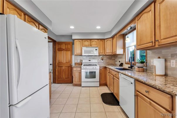 Interior, Kitchen, Recessed Lighting