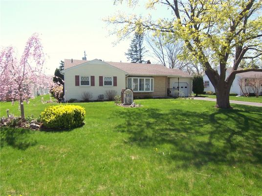 Attached, Backyard, Exterior, Facade, Ranch