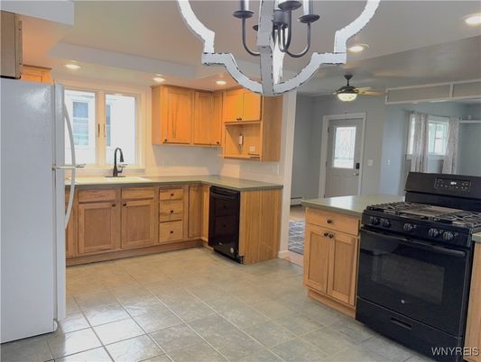 Chandelier, Interior, Kitchen, Recessed Lighting