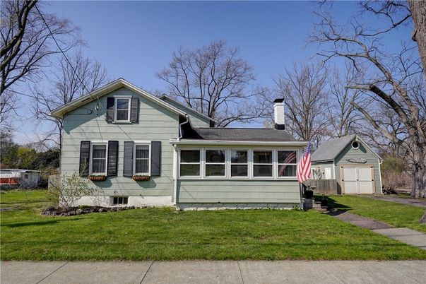 Detached Garage, Exterior, Facade, Split Level
