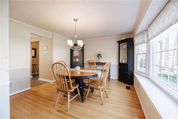 Chandelier, Dining room, Interior, Wood Texture Flooring