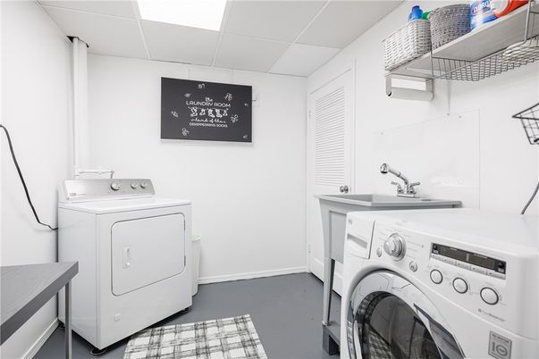 Interior, Utility Closets, Washer