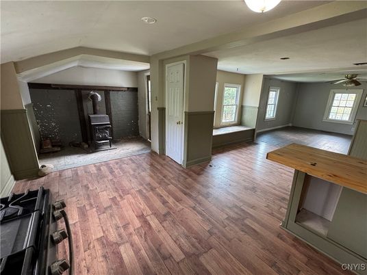 Empty room, Fireplace, Interior, Wood Texture Flooring