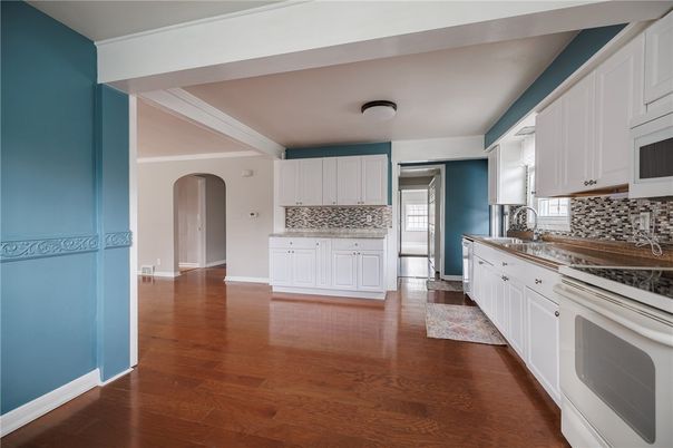 Interior, Kitchen, Wood Texture Flooring