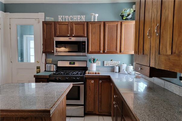 Interior, Kitchen, Tile Countertops