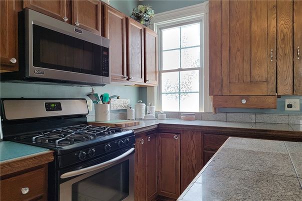 Interior, Kitchen, Stainless Steel Appliances