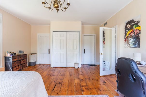 Chandelier, Interior, Wood Texture Flooring