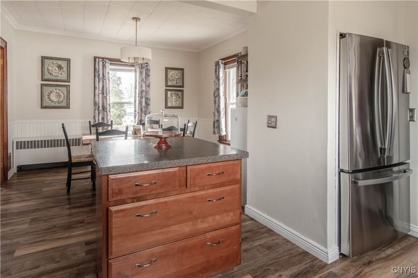 Dining room, Interior, Kitchen, Pendant Lights, Stainless Steel Appliances, Wood Texture Flooring