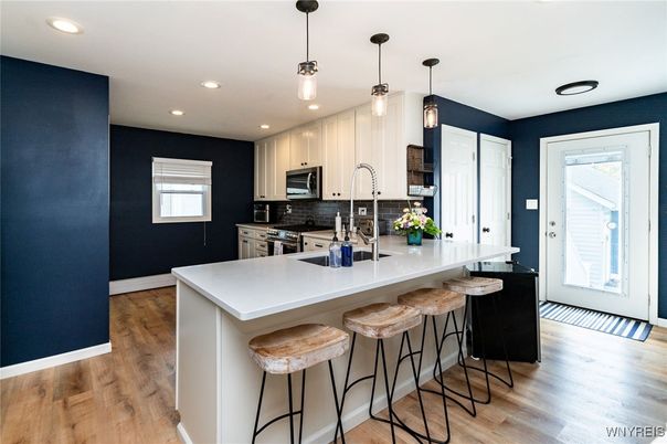 Interior, Kitchen, Pendant Lights, Recessed Lighting, Wood Texture Flooring