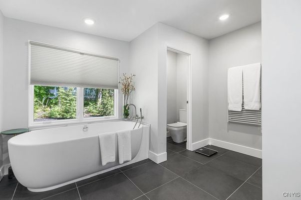 Bathroom, Free Standing Baths, Interior, Recessed Lighting