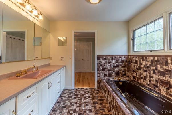 Bathroom, Dual Sink Vanities, Interior, Wood Texture Flooring