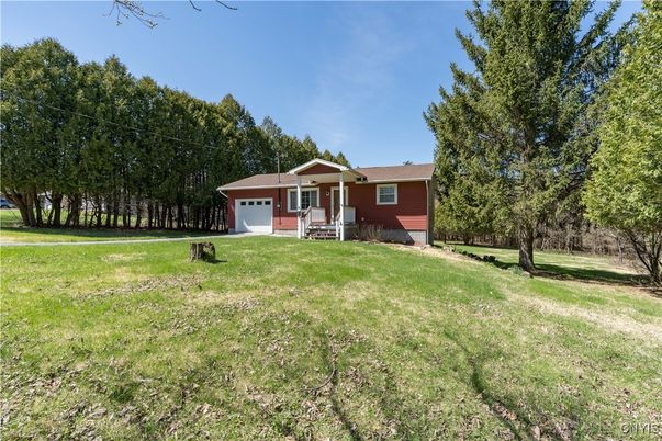 Backyard, Detached Garage, Exterior