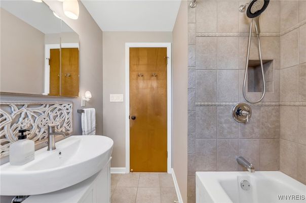 Bathroom, Interior