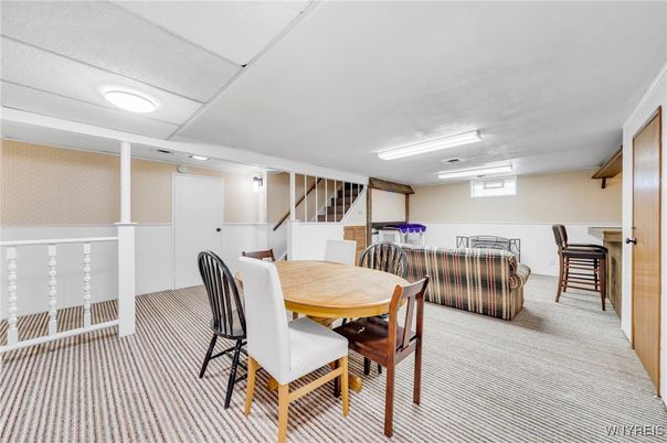 Dining room, Interior, Recessed Lighting