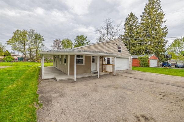 Backyard, Detached Garage, Exterior